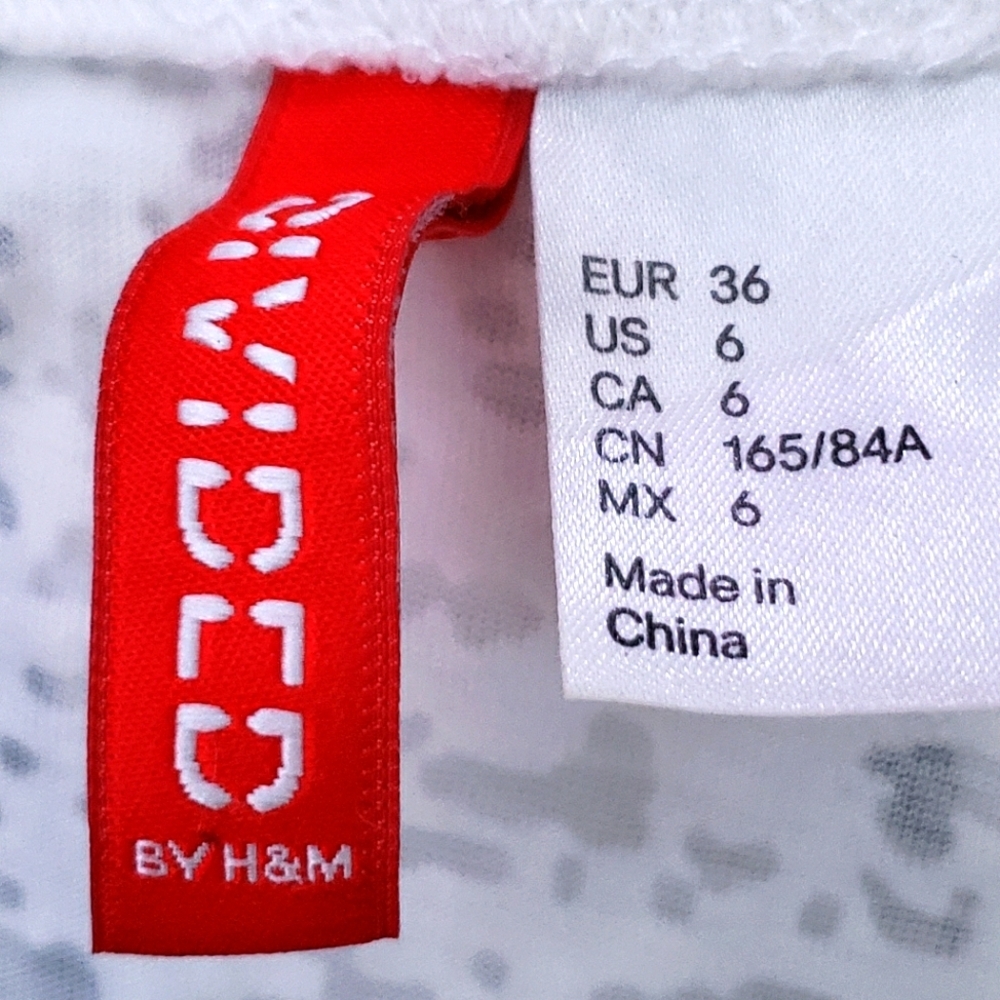 H&M  White Short Top With Peace Logo - Picture 5 of 8